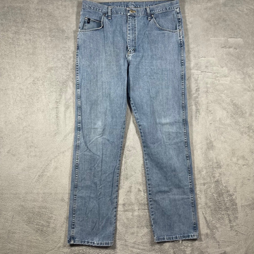 Wrangler Style 23 Jeans Mens 38(36)x36(35) Light Wash Relaxed Straight 23MWXAB